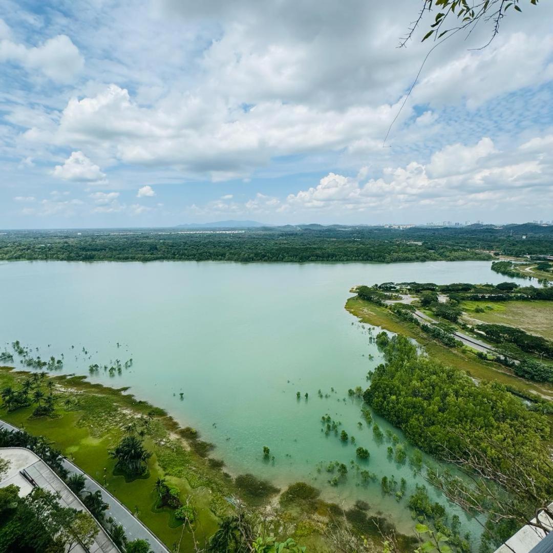 Forest City Sea View Homestay Gelang Patah Zewnętrze zdjęcie